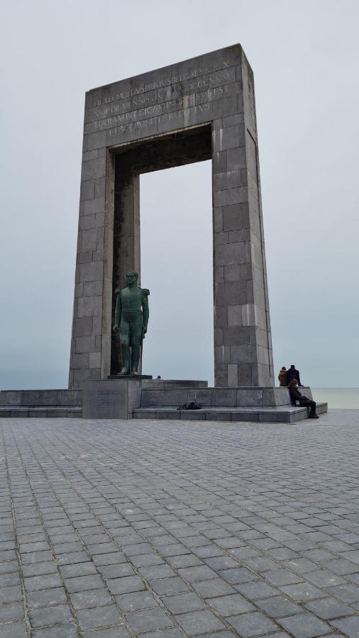 Appartamento Plaza Magdalena Koksijde Esterno foto