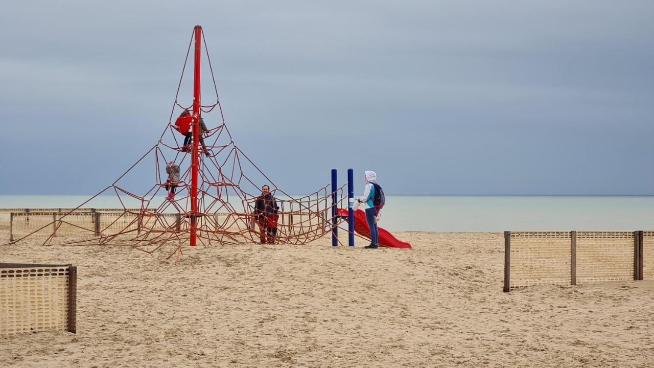 Appartamento Plaza Magdalena Koksijde Esterno foto